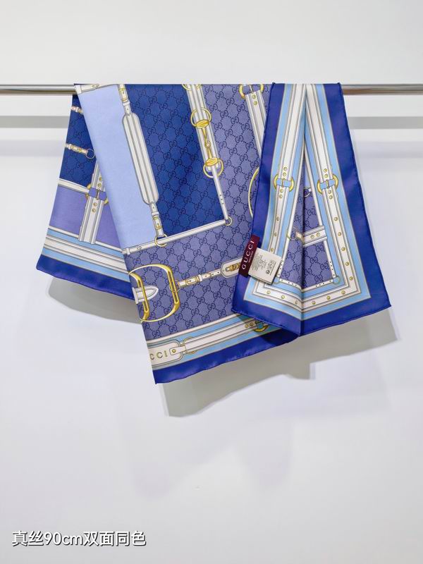 Gucci silk sacrf 90X90cm E043017